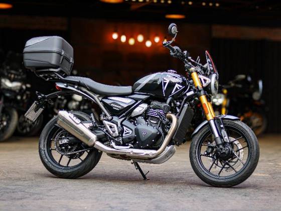 TRIUMPH SPEED 400 